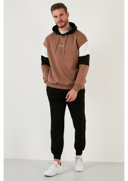 Renk Bloklu Regular Fit Kapüşonlu İçi Tüylü Yumuşak Şardonlu Sweat Erkek SWEAT 5905299