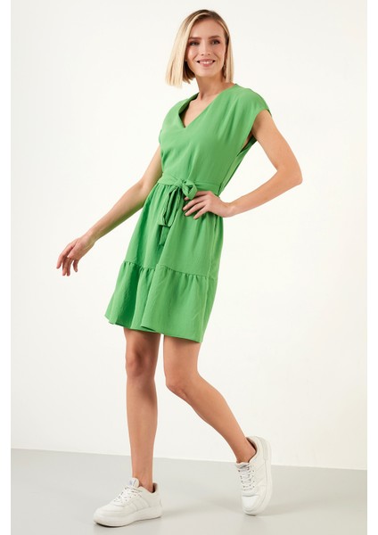 V Yaka Belden Bağlama Detaylı Elbise Bayan Elbise 6053681 modelleri