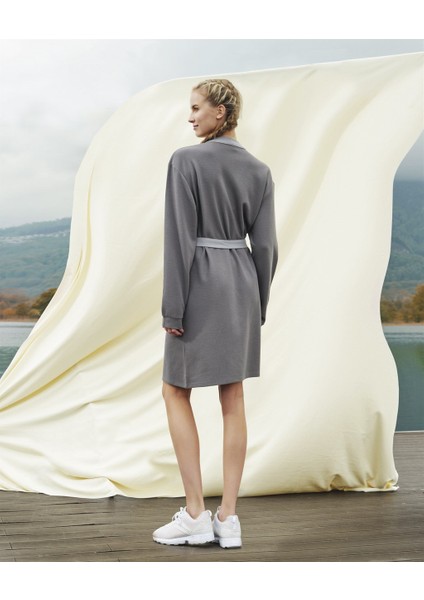 Unisex Yetişkin Gri Marka Baskılı Cepli Kuşaklı Sabahlık 4003 fırsatları