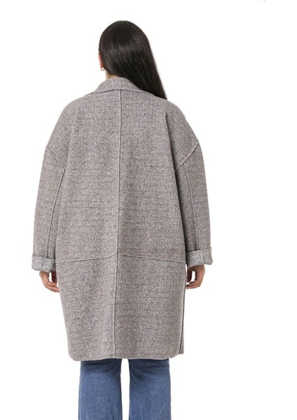 Büyük Beden Düşük Kollu Torba Cepli Büyük Düğmeli Pis Dikişli Oversize Simli Gri Ceket modelleri