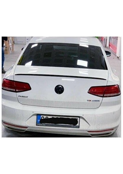 Volkswagen Passat B8.5 Oem Spoiler Pianoblack