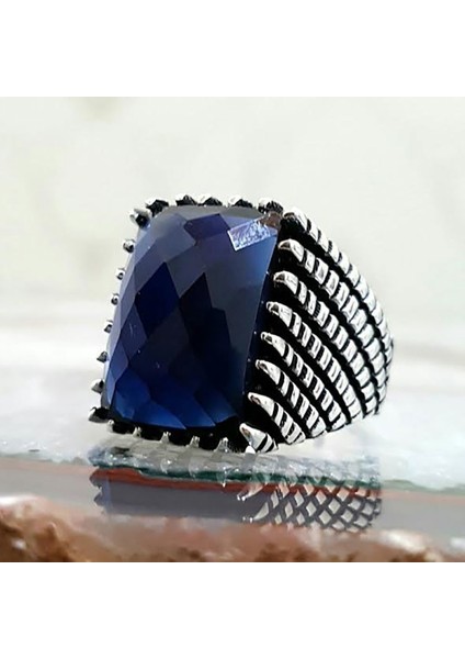 925 Ayar Gümüş Zirkon Taşlı Fasetli Kesim Yüzük