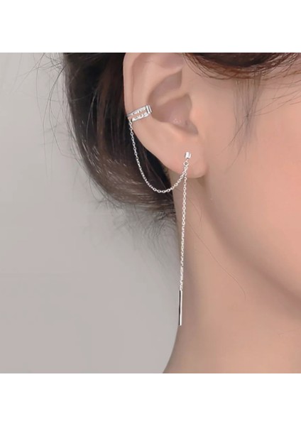 Üstten Deliksiz Zincirli Küpe