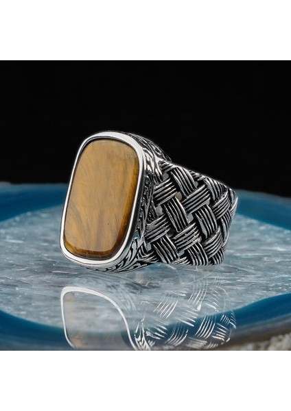 925 Ayar Gümüş Dikdörtgen Kaplan Gözlü Taşlı Örgü Desenli Erkek Yüzük