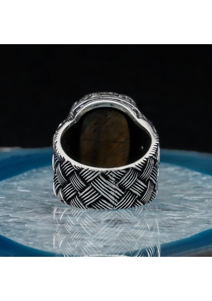 925 Ayar Gümüş Dikdörtgen Kaplan Gözlü Taşlı Örgü Desenli Erkek Yüzük fırsatları