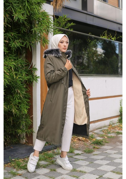 Haki Içi Kürklü ve Su Geçirmez Kadın Kışlık Mont & Kaban fiyatları