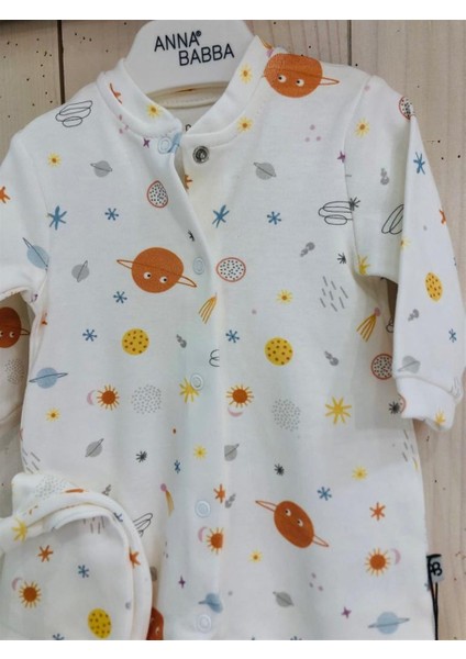 Gezegen Desenli Uzun Kollu Önden Çıtçıtlı Şapkalı Bebek Penye Tulum fiyatları