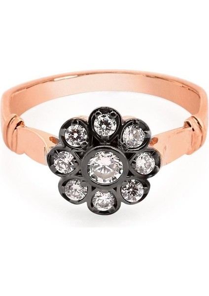 Elmas Montürlü Papatya Yüzük fırsatları