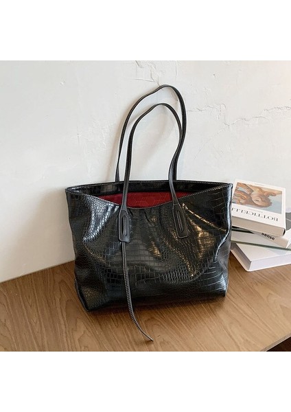 Kadın Omuz Çantası (Yurt Dışından)