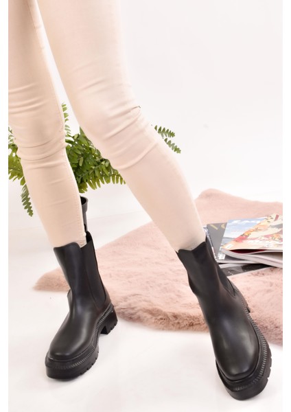 Kadın Günlük Bot Elastik Yan Bantlı Kalın Taban fiyatları