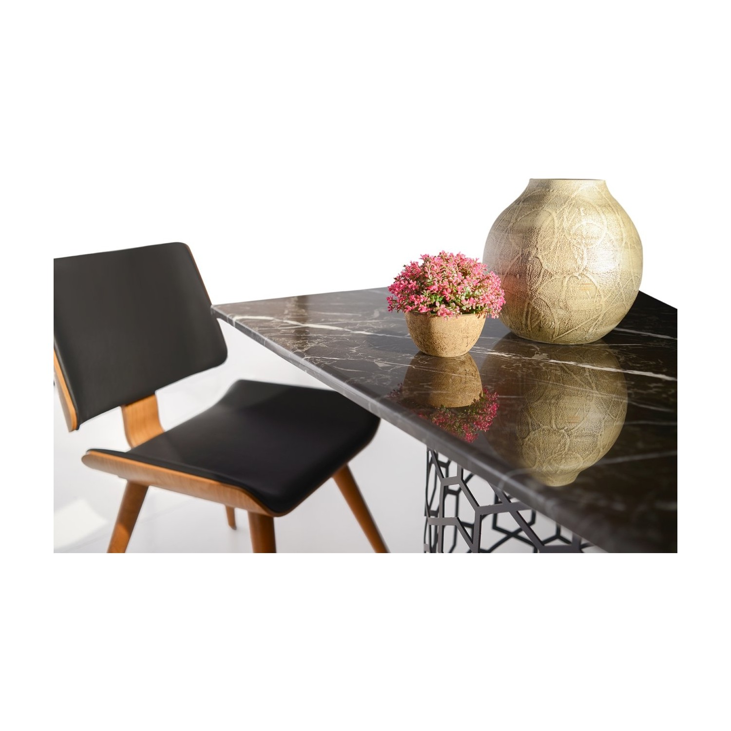 Vrl Mobilya Şık Mutfak Masa Takımı PierreViyana Fiyatı Vrl Mobilya Şık Mutfak Masa Takımı PierreViyana Fiyatı