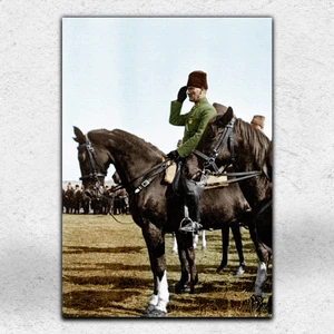 İyi Olsun At Üstünde Atatürk Dekoratif Kanvas Tablo