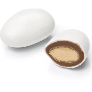 Beyaz Renkli Badem Şekeri Doğal Vanilya Aromalı 500 gr Çikolata Kaplı Atıştırmalık
