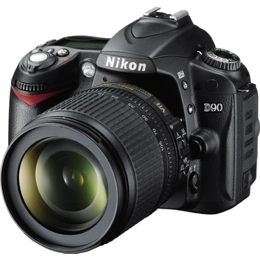 Nikon D90  18-55mm Lens Dijital SLR Fotoğraf