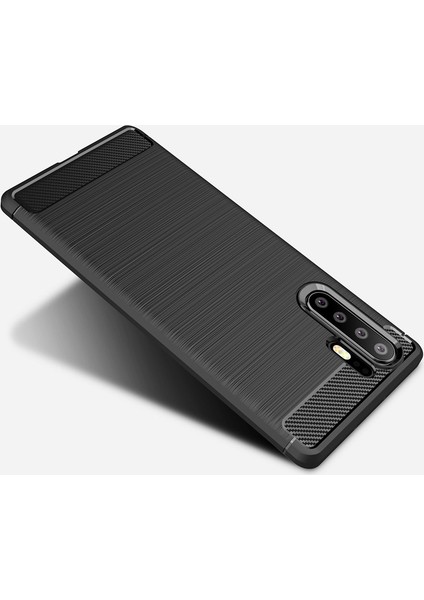 Huawei P30 Pro Brushed Carbon Fiber Silikon Kılıf - Siyah