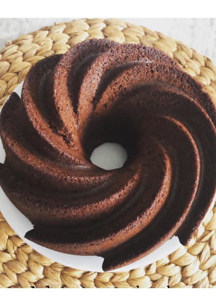 Rüzgar Gülü Fırfırlı Döküm Kek Kalıbı 26 cm Bronz modelleri