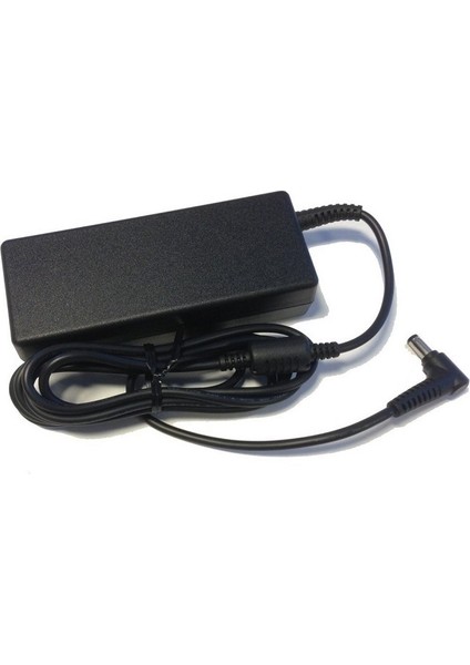 Toshiba Satellite Pro P300D, L300D Notebook Adaptörü