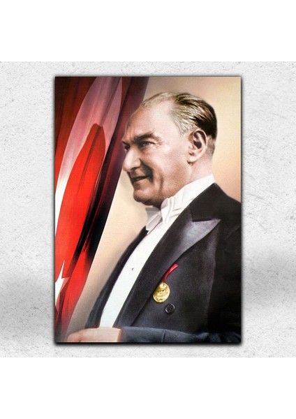 Bayraklı Atatürk Portresi Kanvas Tablo