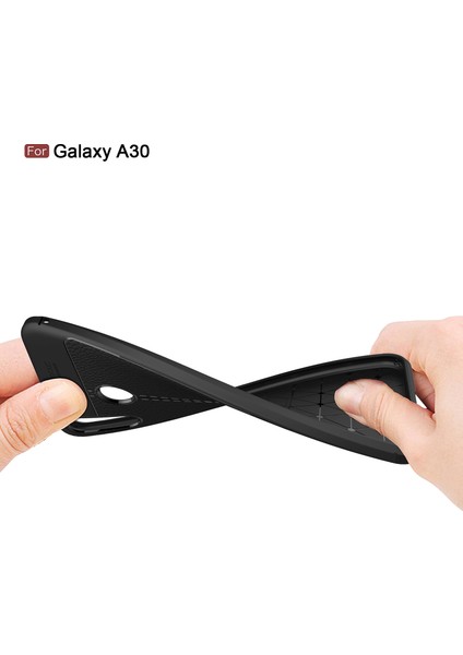 Samsung Galaxy A30 Kılıf Deri Dokulu Silikon Siyah