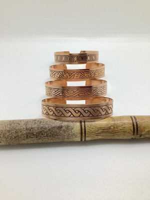 Rupen Kraft El Yapımı Işlemeli %100 Bakır Kadın & Erkek 4 Lü Kombin Bileklik