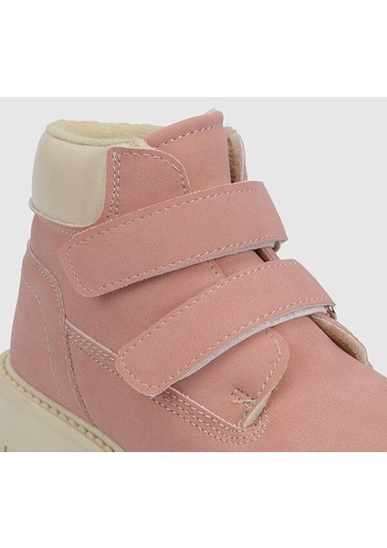 Pembe Kız Çocuk Bot