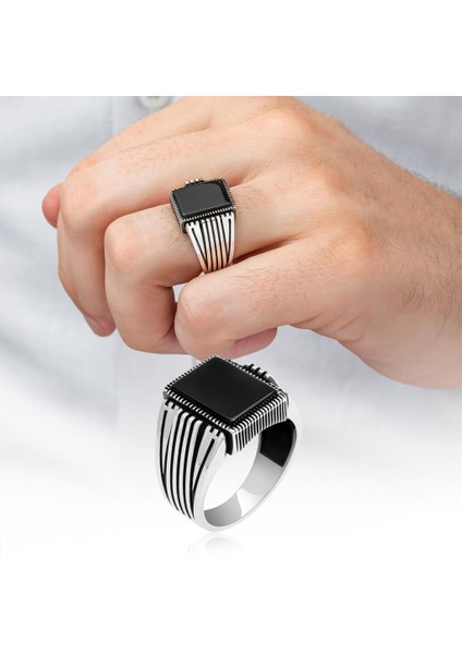 Kare Siyah Oniks Taşlı 925 Gümüş Erkek Yüzük