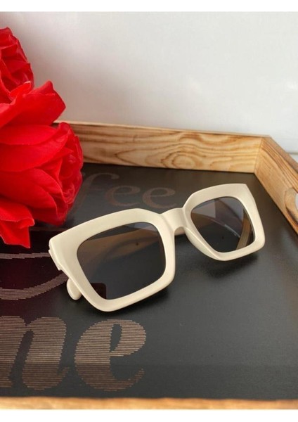 ELVN655565777 Unisex Güneş Gözlüğü fiyatları