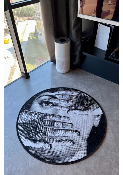 Mira 875 Yüz ve El Temalı Siyah Beyaz Halı fiyatları