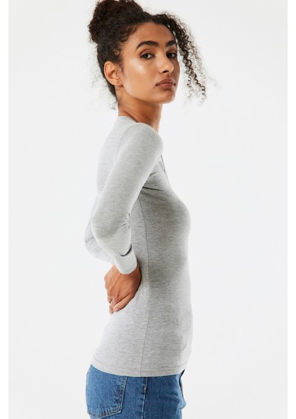 Basic V Yaka Body indirimleri