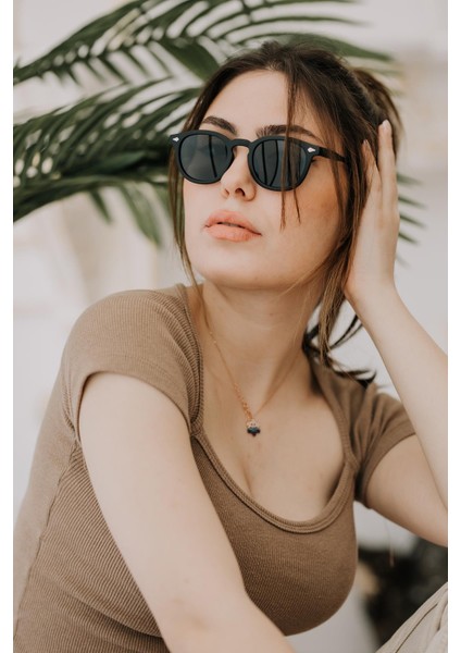 VG1063 159 49 Kadın Güneş Gözlüğü