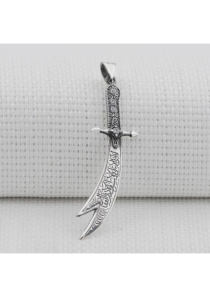 925 Ayar Gümüş Beyaz Taşlı Zülfikar Kılıç Model Kolye Ucu