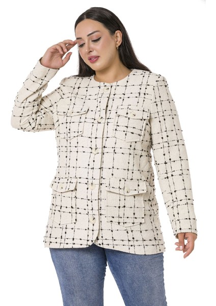 Büyük Beden Düğme ve Cep Detaylı Eteği Oval Kesim Astarlı Tüvit Ekru Siyah Ceket