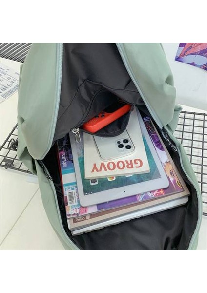 Kampü Büyük Kapasiteli Okul Çantası (Yurt Dışından) modelleri