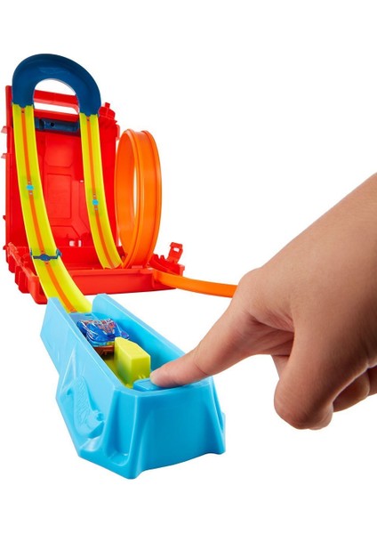HDX78 Hw Track Builder Benzin Bidonu Akrobasi Seti, Hot Wheels Track Builder