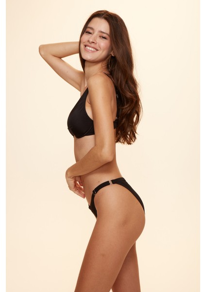 Unıqe Ayarlı Ince Kenarlı Bikini Tek Alt 229208 Siyah modelleri