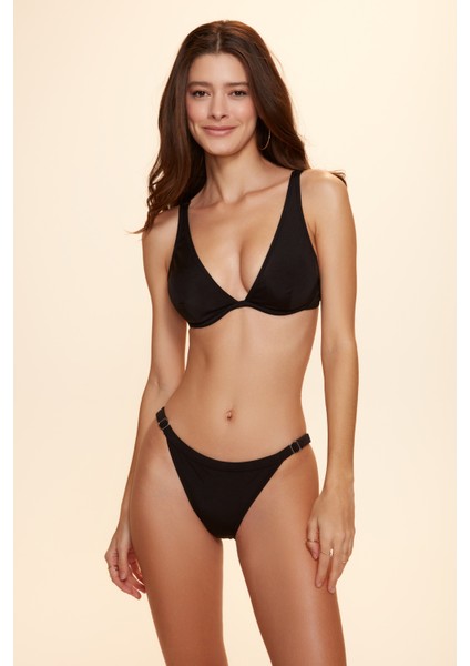 Unıqe Ayarlı Ince Kenarlı Bikini Tek Alt 229208 Siyah