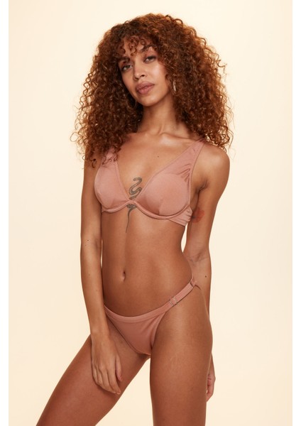 Unıqe Ayarlı Ince Kenarlı Bikini Tek Alt Bronz 229208 fırsatları