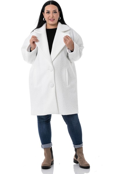 Büyük Beden Mono Yaka Fleto Cepli Kaplamalı Düğmeli Astarlı Beyaz Buklet Kaban