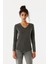 Basic V Yaka Cep Detaylı Body 2