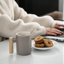 Three Beans Yaratıcı Yüksek Sıcaklık Kupa Ahşap Saplı Kapaklı Kaşık ile 400 ml Fincan Kahve Seramik Kupası Çocuk Fincan Ofis İçecek Hediye | Kupalar (Gri) (Yurt Dışından)