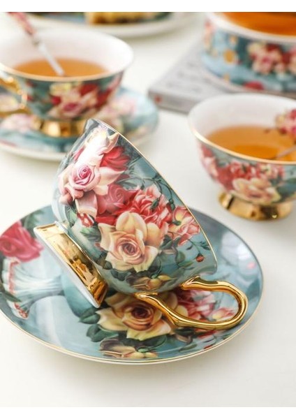Vintage Lüks Kahve Fincanı Set Seramik Porselen Avrupa Seyahat Çevre Dostu Mate Kupası ve Daire Öğleden Sonra Çay Tazas Drinkware 5 | Teacup tabak Setleri (Yurt Dışından) modelleri