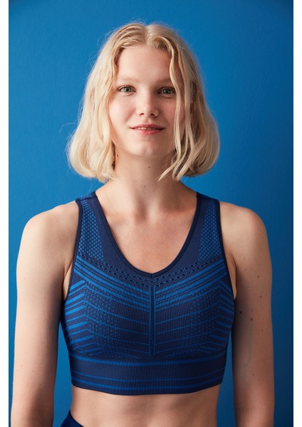 Lacivert V Yaka Sporcu Sütyeni modelleri