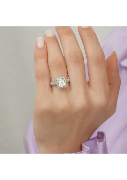 Zirkon Taşlı Baget Tektaş Gümüş Bayan Yüzük modelleri