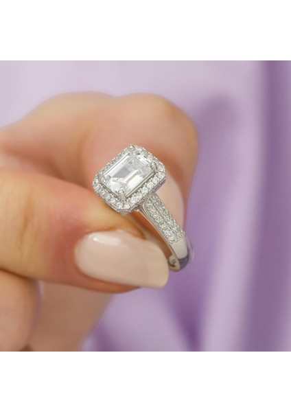 Zirkon Taşlı Baget Tektaş Gümüş Bayan Yüzük indirimleri