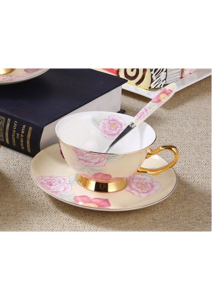 Avrupa Tarzı Meyve Çiçek Çay Bardağı Ev Seramik Kupası Çay Fincanı Ingilizce Öğleden Sonra Çay Çay Seti Çay Bardağı Set Kahve Kupası | Teacups fırsatları