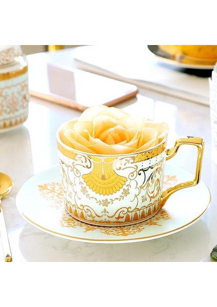 Kemik Çin Kupa Altın Desen Kahve Fincanı Tabağı Seramik Çay Kupası Ingiliz Öğleden Sonra Çay Kupası Süt Kahve Fincanı Ev Içme Seti | Kahve Kupası ve tabak Setleri(Yurt Dışından) modelleri