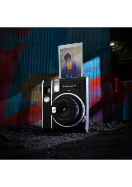 Instax Mini 40 Fotoğraf Makinası ve 10'lu Film indirimleri
