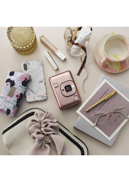 Instax Mini Liplay Hybrid Blush Gold Fotoğraf Makinesi 10LU Mini Film