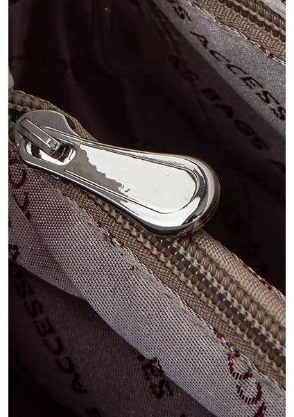 Kadın Uzun Çapraz Askılı 4 Bölmeli Omuz & El Çantası indirimleri