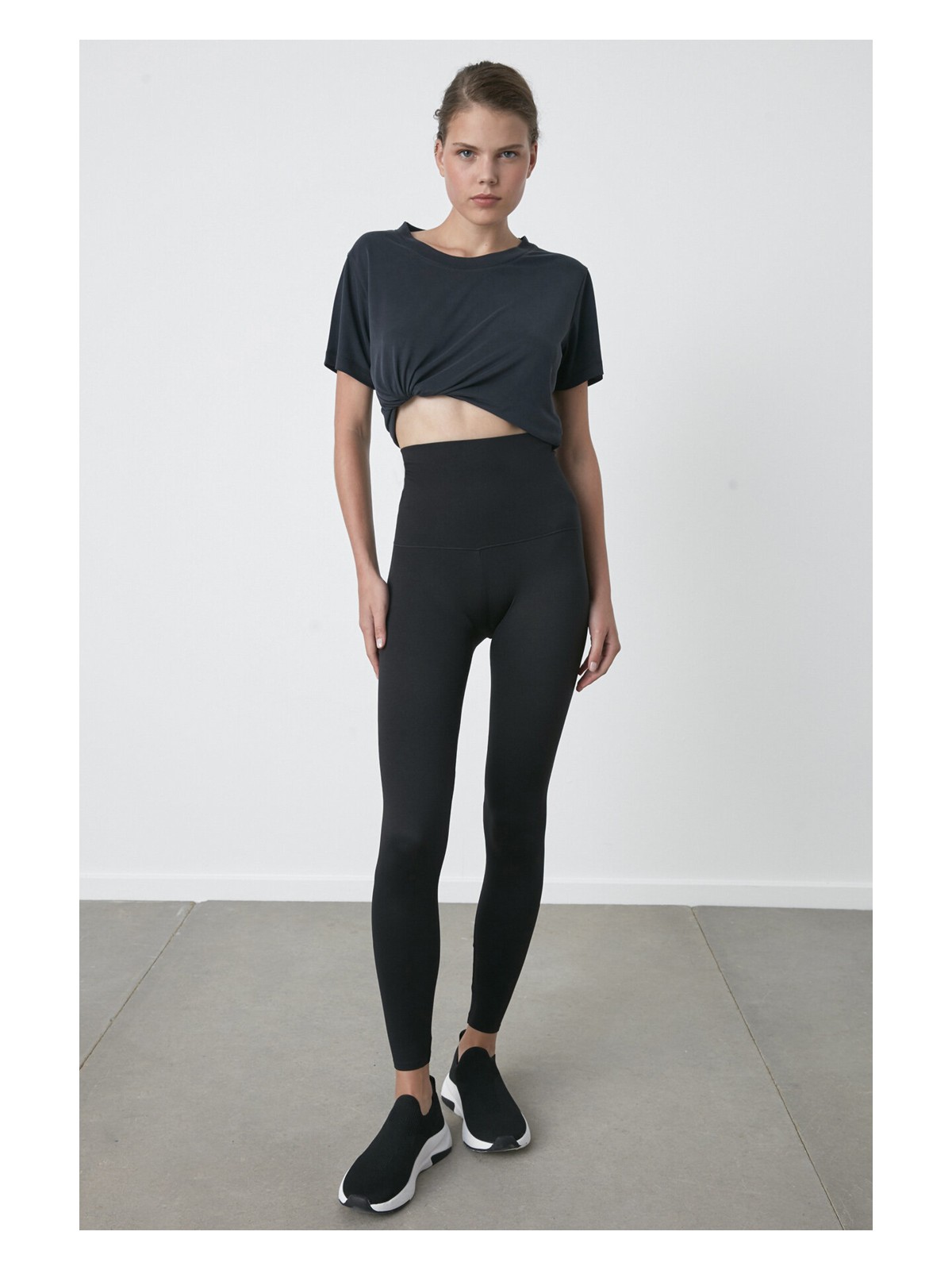 Penti Siyah Extra Yüksek Bel Miracle Pop Up (Push Up) Tayt